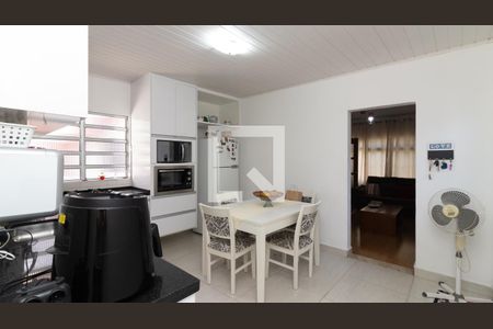 Casa à venda com 207m², 4 quartos e 2 vagas Casa à venda com 207m², 4 quartos e 2 vagasCozinha - Casa 1