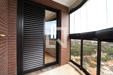 Apartamento à venda com 480m², 4 quartos e 5 vagasVaranda Suíte 2