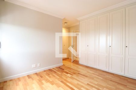 Apartamento à venda com 480m², 4 quartos e 5 vagasSuíte 3