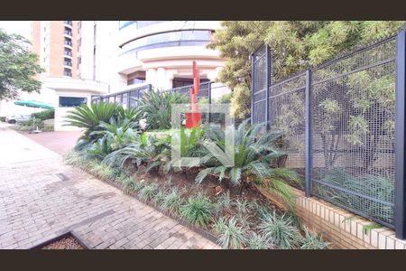 Apartamento à venda com 480m², 4 quartos e 5 vagas Apartamento à venda com 480m², 4 quartos e 5 vagasFachada
