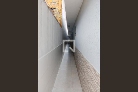 Casa à venda com 150m², 3 quartos e 4 vagas Casa à venda com 150m², 3 quartos e 4 vagasCorredor
