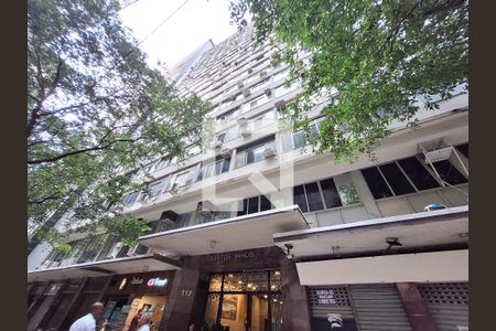 Apartamento para alugar com 30m², 1 quarto e sem vaga Apartamento para alugar com 30m², 1 quarto e sem vagaFachada