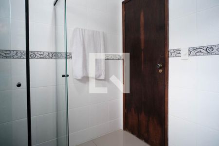 Casa à venda com 150m², 3 quartos e 2 vagasBanheiro - Quarto 3