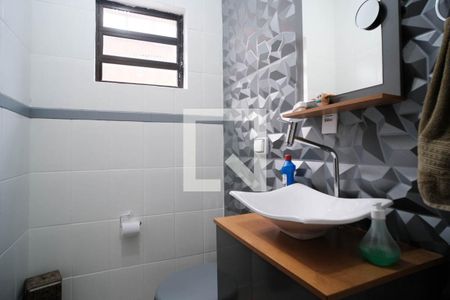 Casa à venda com 150m², 3 quartos e 2 vagasBanheiro 2