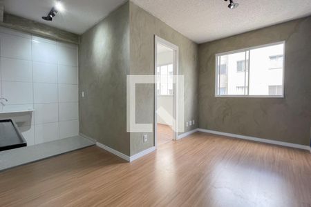 Sala  de apartamento para alugar com 2 quartos, 35m² em Parque Bristol, São Bernardo do Campo