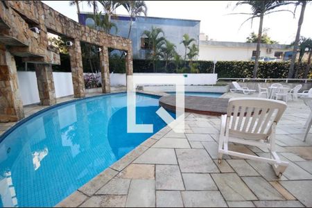Apartamento à venda com 160m², 3 quartos e 3 vagasPiscina