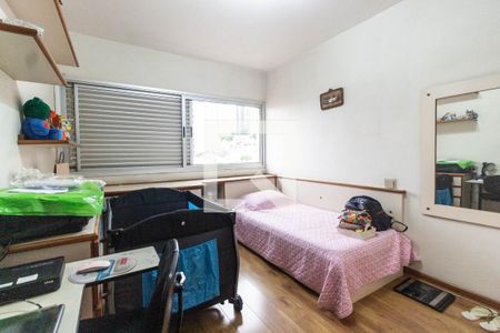 Apartamento à venda com 160m², 3 quartos e 3 vagasQuarto 2