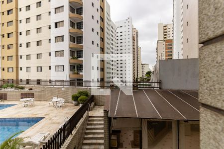 Apartamento à venda com 174m², 3 quartos e 3 vagas Apartamento à venda com 174m², 3 quartos e 3 vagasVista da Cozinha