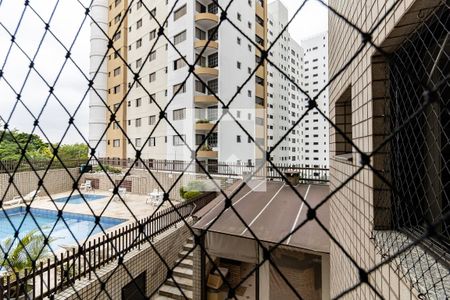 Apartamento à venda com 174m², 3 quartos e 3 vagas Apartamento à venda com 174m², 3 quartos e 3 vagasVista da Lavanderia