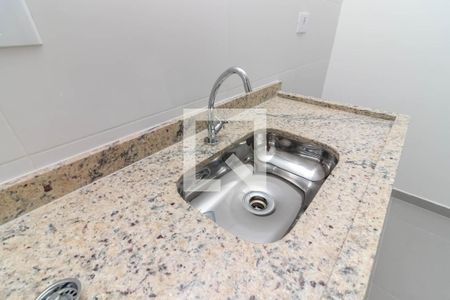 Apartamento à venda com 28m², 1 quarto e sem vaga Apartamento à venda com 28m², 1 quarto e sem vagaCozinha e Área de Serviço
