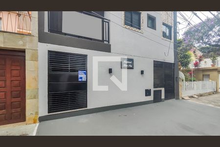 Apartamento à venda com 28m², 1 quarto e sem vaga Apartamento à venda com 28m², 1 quarto e sem vagaFachada do Prédio