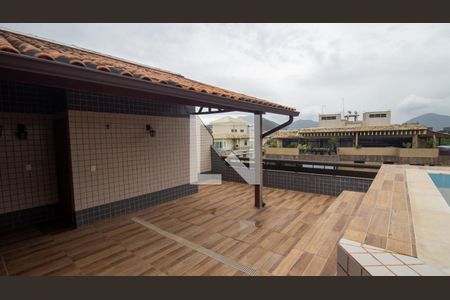 Apartamento à venda com 333m², 4 quartos e 3 vagas Apartamento à venda com 333m², 4 quartos e 3 vagasCobertura