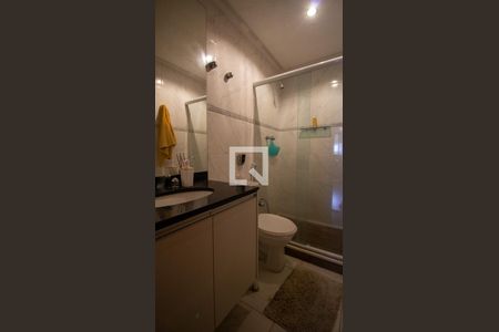 Apartamento à venda com 333m², 4 quartos e 3 vagas Apartamento à venda com 333m², 4 quartos e 3 vagasBanheiro da Suíte 3