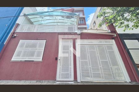 Apartamento para alugar com 45m², 1 quarto e sem vaga Apartamento para alugar com 45m², 1 quarto e sem vagaFachada