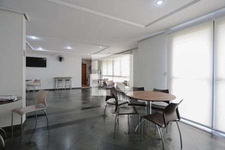 Apartamento à venda com 103m², 3 quartos e 2 vagas Apartamento à venda com 103m², 3 quartos e 2 vagasÁrea comum - Salão de festas