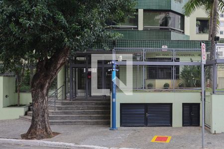 Apartamento à venda com 103m², 3 quartos e 2 vagas Apartamento à venda com 103m², 3 quartos e 2 vagasFachada do condomínio