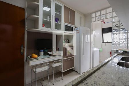 Apartamento à venda com 103m², 3 quartos e 2 vagas Apartamento à venda com 103m², 3 quartos e 2 vagasCozinha