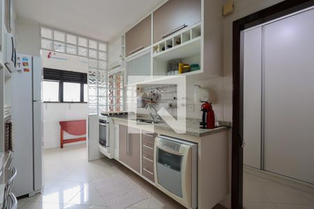 Apartamento à venda com 103m², 3 quartos e 2 vagas Apartamento à venda com 103m², 3 quartos e 2 vagasCozinha
