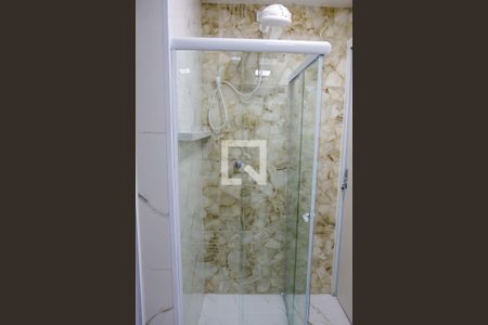 Apartamento à venda com 74m², 2 quartos e 1 vaga Apartamento à venda com 74m², 2 quartos e 1 vagaBanheiro do Quarto 2 - Suíte