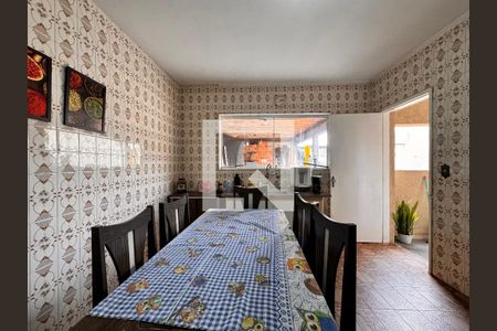 Casa à venda com 265m², 3 quartos e 3 vagas Casa à venda com 265m², 3 quartos e 3 vagasCozinha