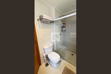 Apartamento à venda com 89m², 3 quartos e 2 vagas Apartamento à venda com 89m², 3 quartos e 2 vagasBanheiro da Suíte