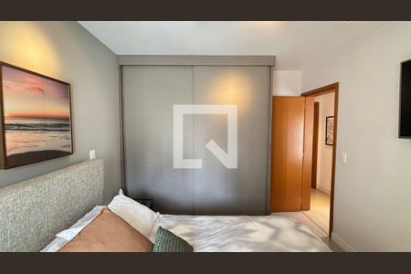 Apartamento à venda com 89m², 3 quartos e 2 vagas Apartamento à venda com 89m², 3 quartos e 2 vagasSuite