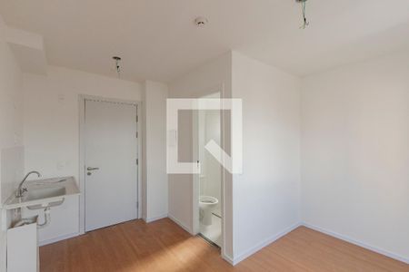 Studio de kitnet/studio para alugar com 1 quarto, 20m² em Vila das Belezas, São Paulo
