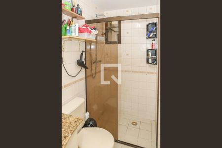 Apartamento à venda com 84m², 3 quartos e 2 vagas Apartamento à venda com 84m², 3 quartos e 2 vagasBanheiro Social