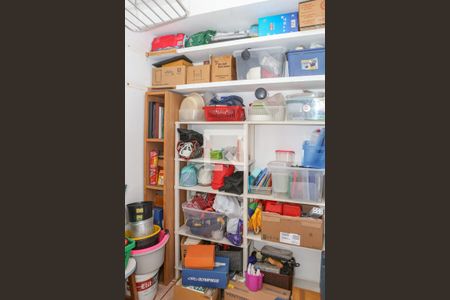 Apartamento à venda com 84m², 3 quartos e 2 vagas Apartamento à venda com 84m², 3 quartos e 2 vagasÁrea de Serviço