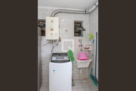 Apartamento à venda com 84m², 3 quartos e 2 vagas Apartamento à venda com 84m², 3 quartos e 2 vagasÁrea de Serviço