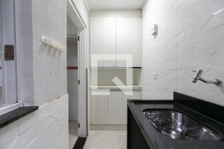 Casa de condomínio à venda com 100m², 3 quartos e 2 vagas Casa de condomínio à venda com 100m², 3 quartos e 2 vagasÁrea de Serviço