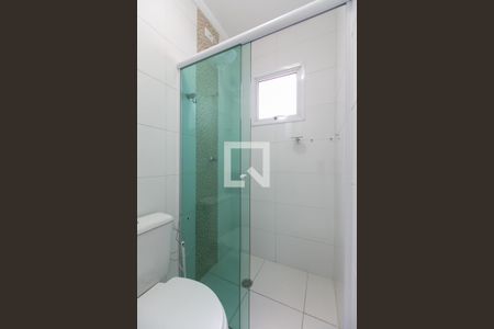 Casa de condomínio à venda com 100m², 3 quartos e 2 vagas Casa de condomínio à venda com 100m², 3 quartos e 2 vagasBanheiro da Suíte 1