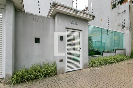 Casa de condomínio à venda com 100m², 3 quartos e 2 vagas Casa de condomínio à venda com 100m², 3 quartos e 2 vagasFachada
