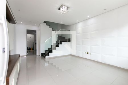 Sala de casa de condomínio à venda com 3 quartos, 100m² em Vila Taquari, São Paulo