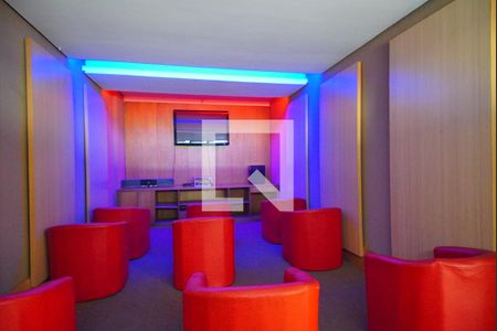 Apartamento à venda com 85m², 2 quartos e 2 vagasÁrea comum - Sala de cinema