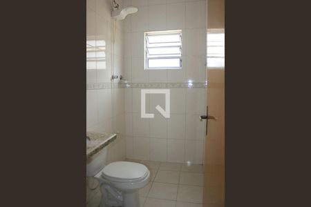 Casa à venda com 147m², 3 quartos e 4 vagasBanheiro 2