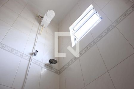 Casa à venda com 147m², 3 quartos e 4 vagasBanheiro 2