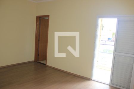 Casa à venda com 147m², 3 quartos e 4 vagasSuíte
