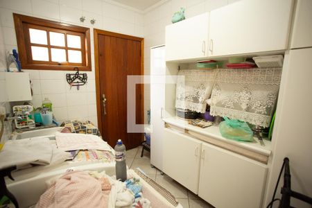 Casa à venda com 220m², 4 quartos e 4 vagas Casa à venda com 220m², 4 quartos e 4 vagasÁrea de Serviço