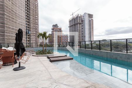 Apartamento à venda com 105m², 2 quartos e 2 vagasÁrea comum - Piscina