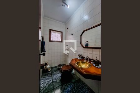 Casa à venda com 280m², 4 quartos e 5 vagas Casa à venda com 280m², 4 quartos e 5 vagasBanheiro