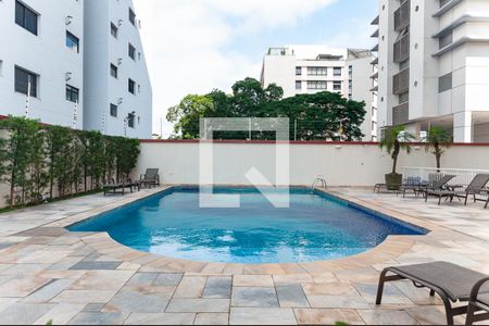Apartamento para alugar com 64m², 2 quartos e 2 vagas Apartamento para alugar com 64m², 2 quartos e 2 vagasÁrea Comum - Piscina