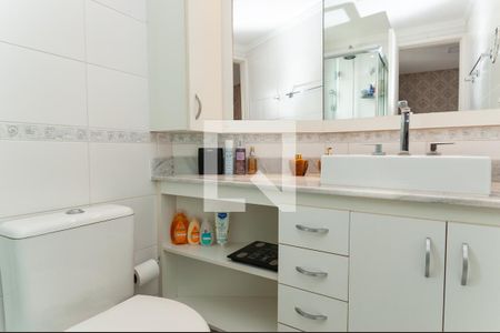 Apartamento para alugar com 64m², 2 quartos e 2 vagas Apartamento para alugar com 64m², 2 quartos e 2 vagasBanheiro da Suíte