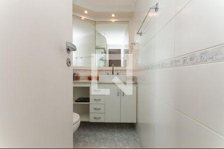 Apartamento para alugar com 64m², 2 quartos e 2 vagas Apartamento para alugar com 64m², 2 quartos e 2 vagasBanheiro da Suíte