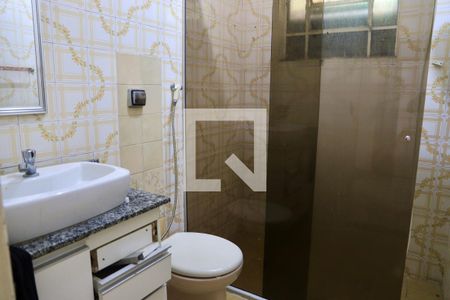 Casa à venda com 270m², 3 quartos e 4 vagas Casa à venda com 270m², 3 quartos e 4 vagasBanheiro Social