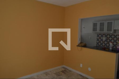 Sala 1 de apartamento para alugar com 3 quartos, 62m² em Tanque, Rio de Janeiro