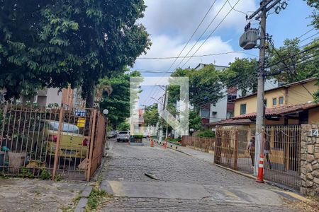 Apartamento à venda com 58m², 2 quartos e 4 vagas Apartamento à venda com 58m², 2 quartos e 4 vagasfachada portaria