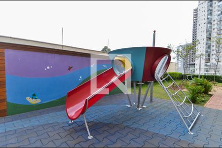 Apartamento à venda com 84m², 3 quartos e 2 vagas Apartamento à venda com 84m², 3 quartos e 2 vagasÁrea comum - Playground