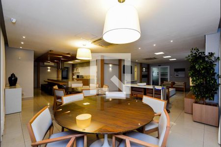 Apartamento à venda com 84m², 3 quartos e 2 vagas Apartamento à venda com 84m², 3 quartos e 2 vagasEspaço Gourmet