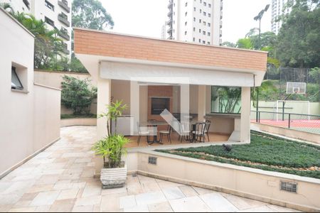Apartamento à venda com 184m², 4 quartos e 3 vagasChurrasqueira